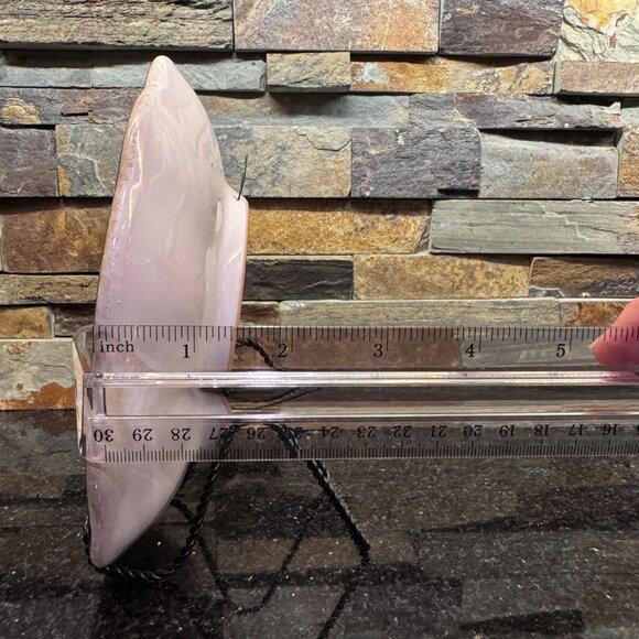 Deruta Hand Painted plate with blue and yellow flowers, hook for hanging - Picture 9 of 11